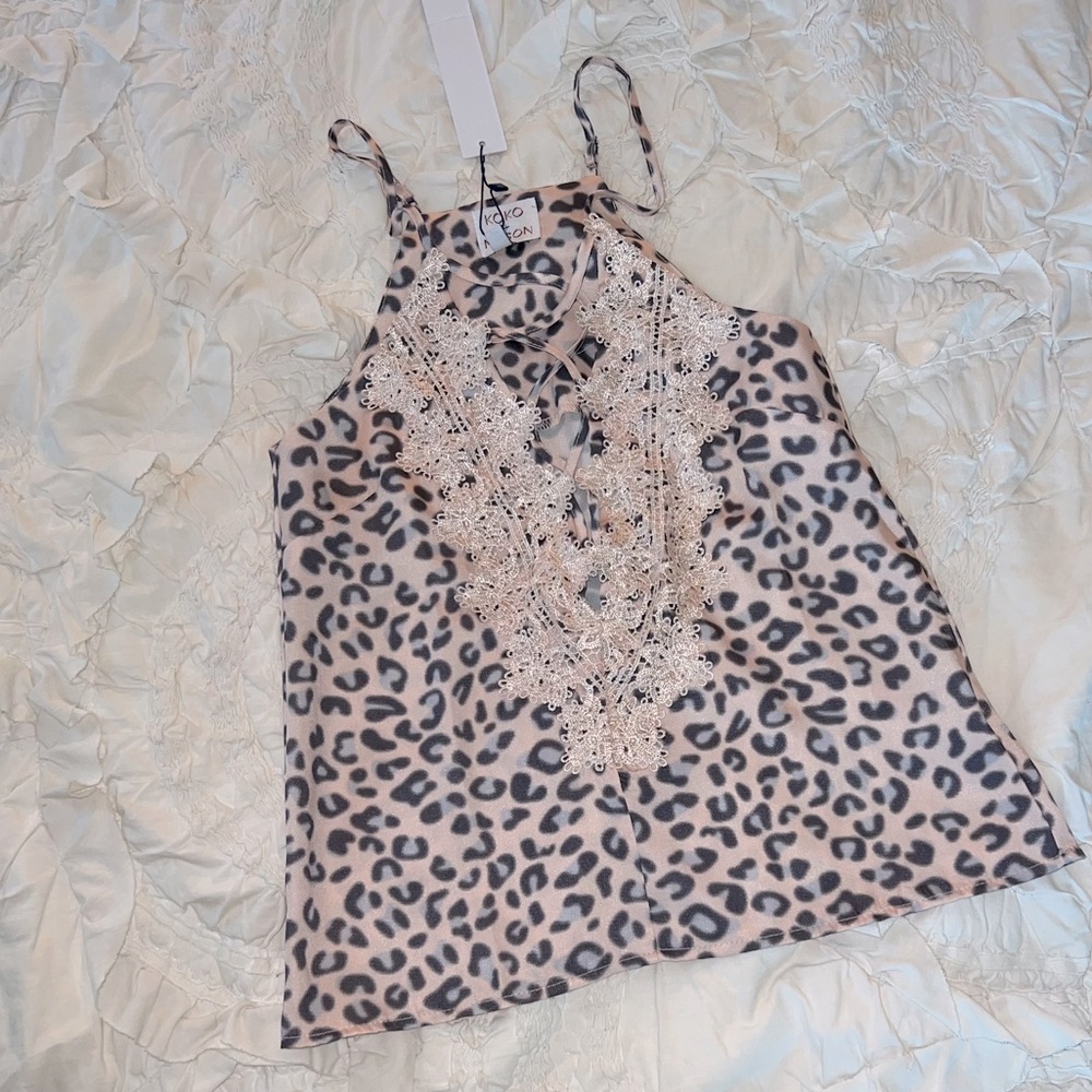 Lace up reversible camisole